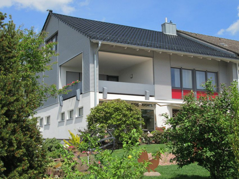FASSADENVERKLEIDUNG